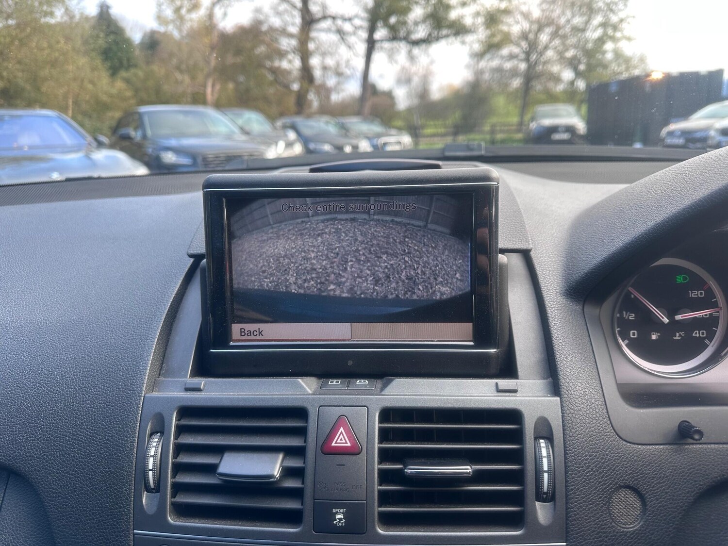 Used Mercedes-Benz C Class 2011 for sale - 76645151: Photo 33