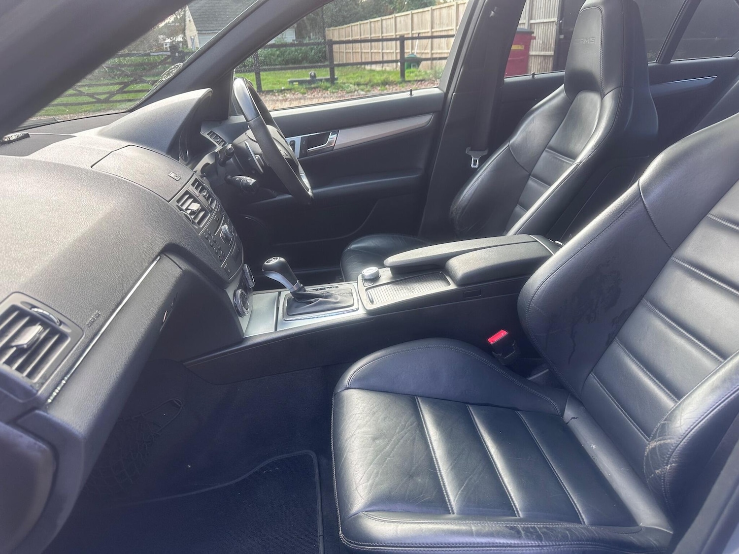 Used Mercedes-Benz C Class 2011 for sale - 76645151: Photo 37