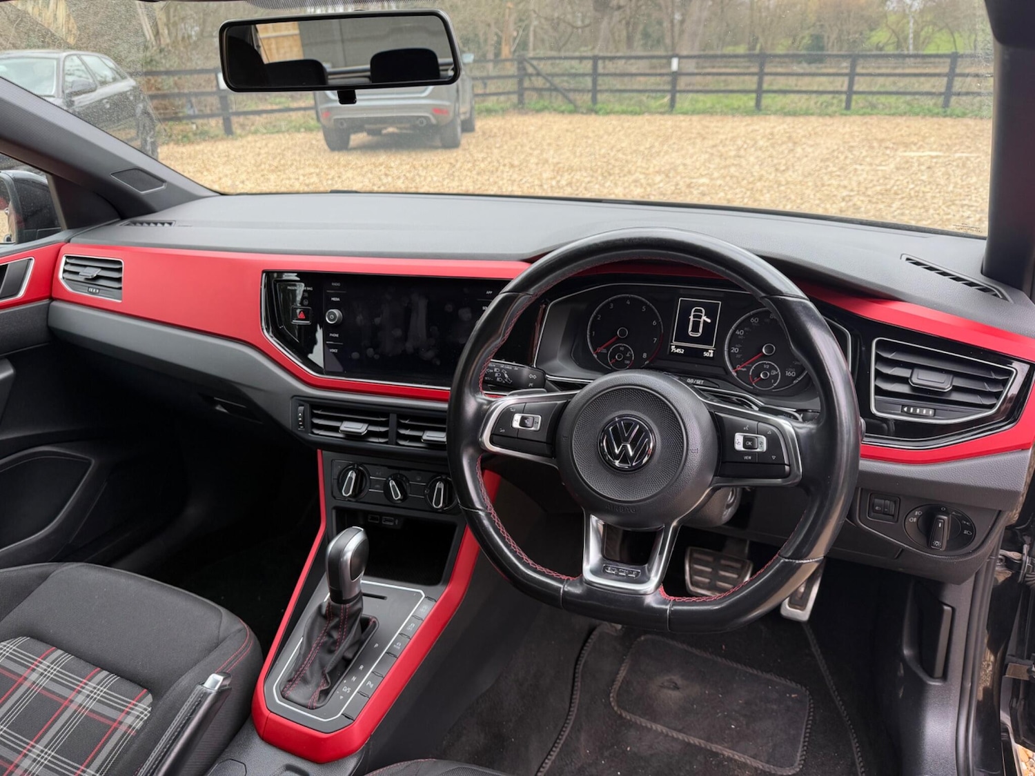 Used Volkswagen Polo 2019 for sale - 77524374: Photo 12