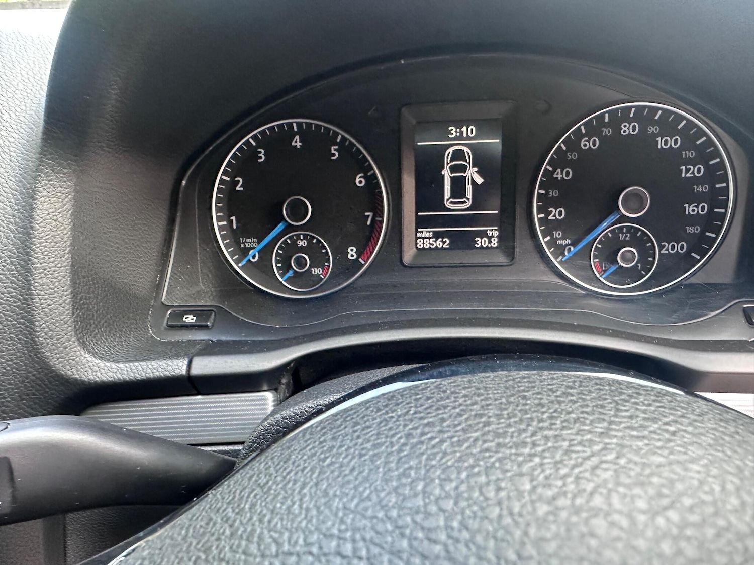 Used Volkswagen Scirocco 2010 for sale - 76432279: Photo 26