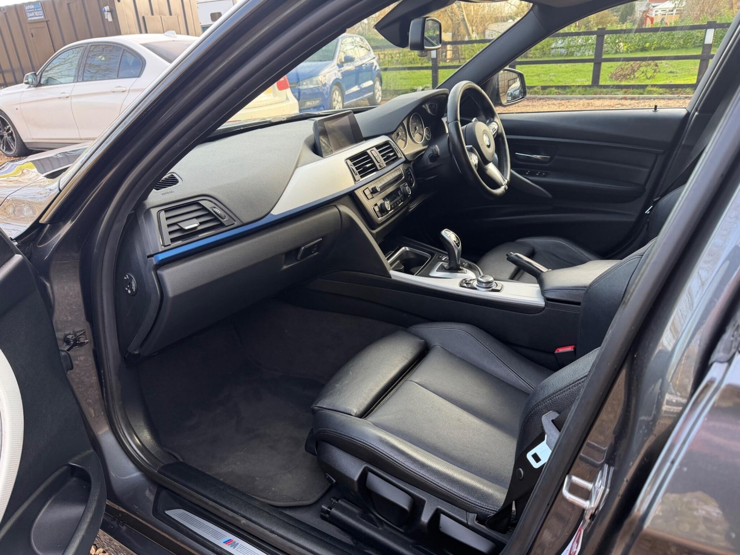 Used BMW 3 Series 2015 for sale - 77376837: Photo 37