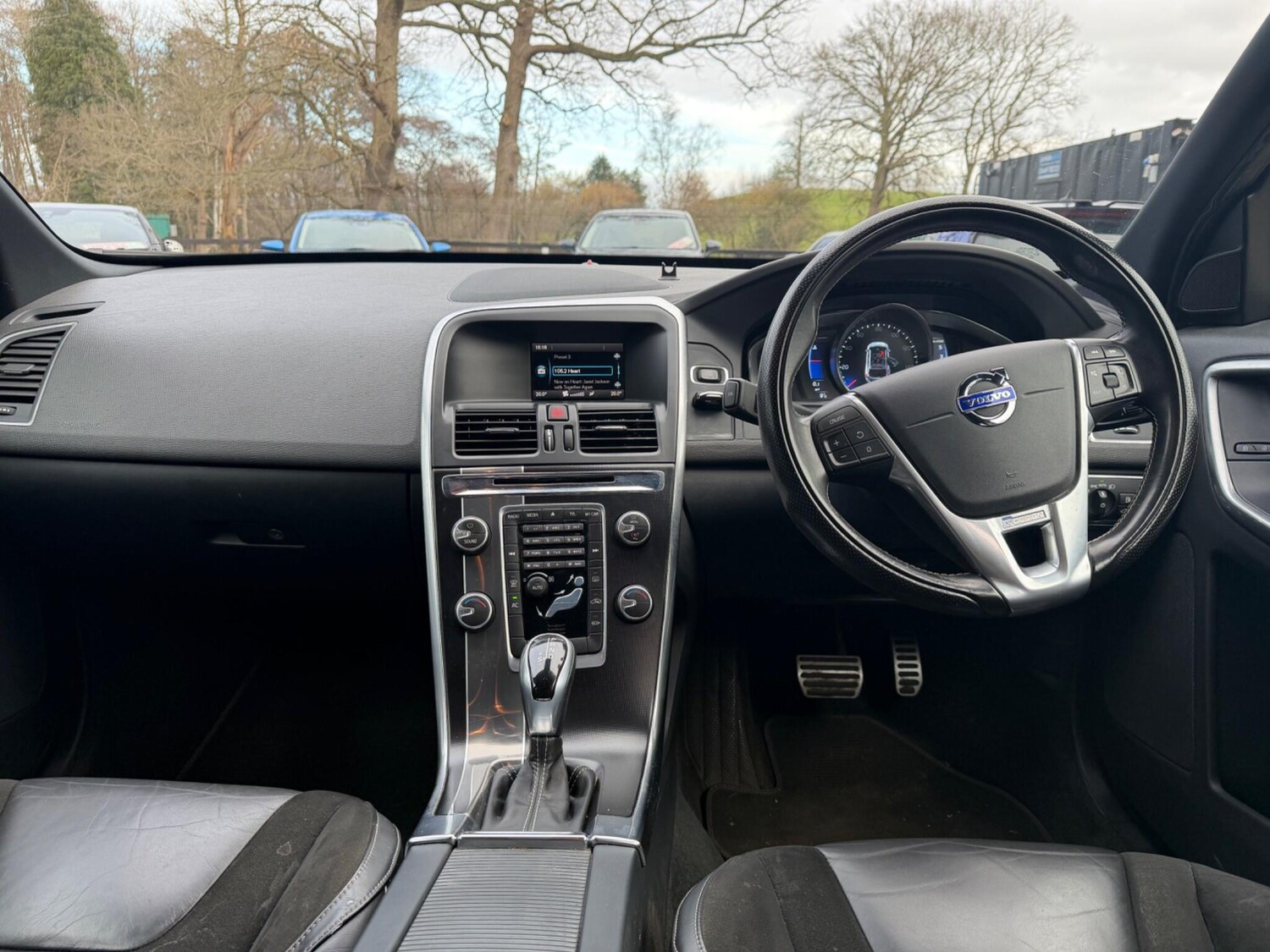 Used Volvo XC60 2015 for sale - 77524793: Photo 11