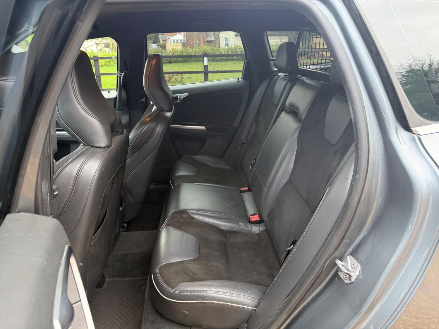 Used Volvo XC60 2015 for sale - 77524793: Photo 19