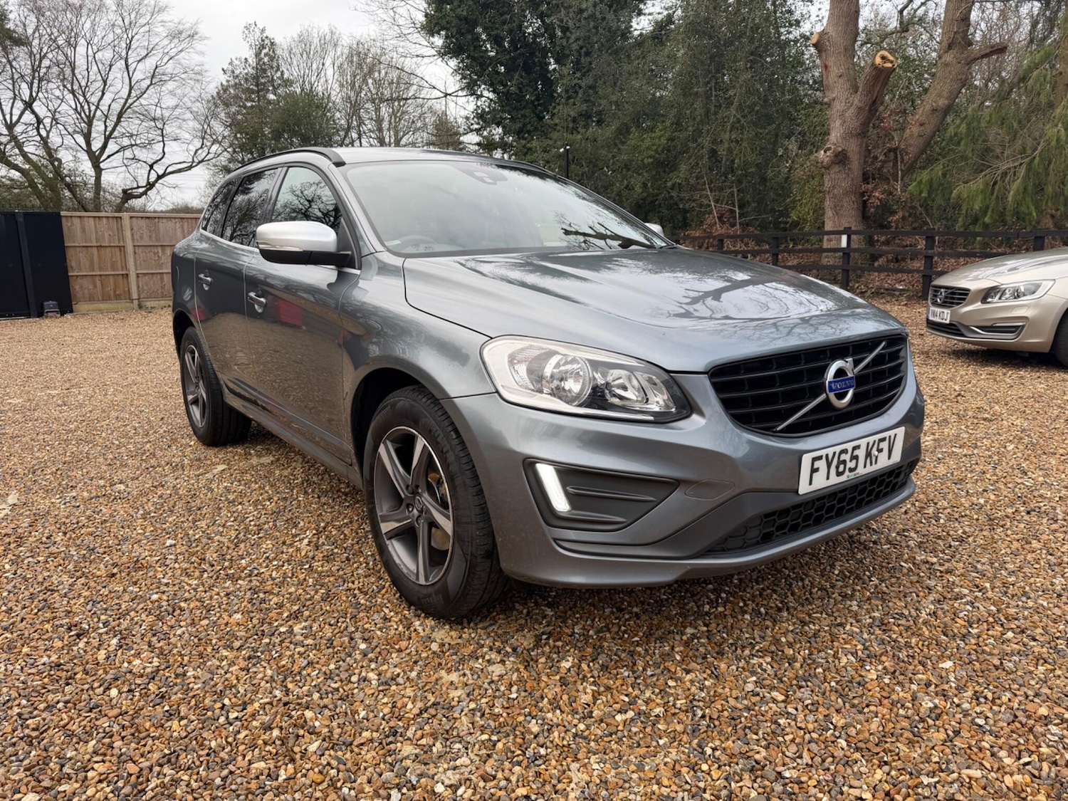 Used Volvo XC60 2015 for sale - 77524793: Photo 5
