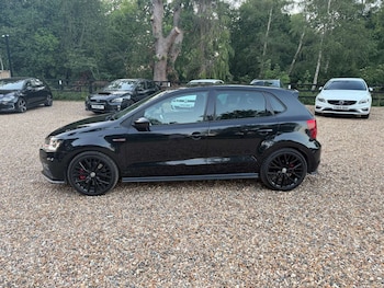 Used Volkswagen Polo 2017 for sale - 78688916: Photo