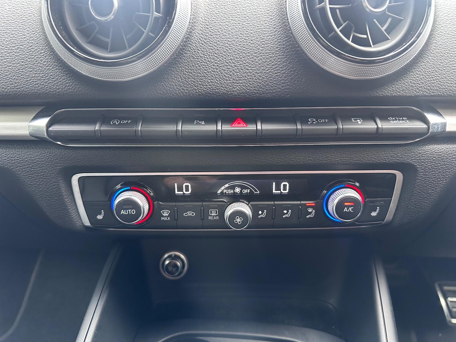 Used Audi A3 2017 for sale - 76592271: Photo 21