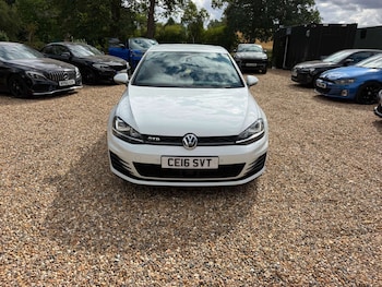 Used Volkswagen Golf 2016 for sale - 79432758: Photo