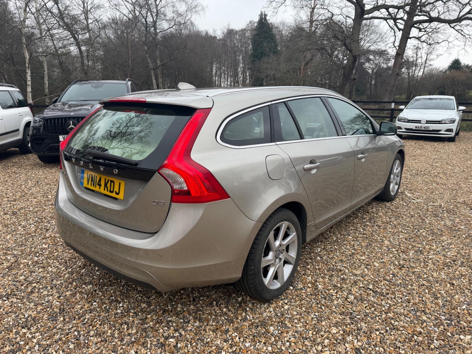 Used Volvo V60 2014 for sale - 77331688: Photo 10