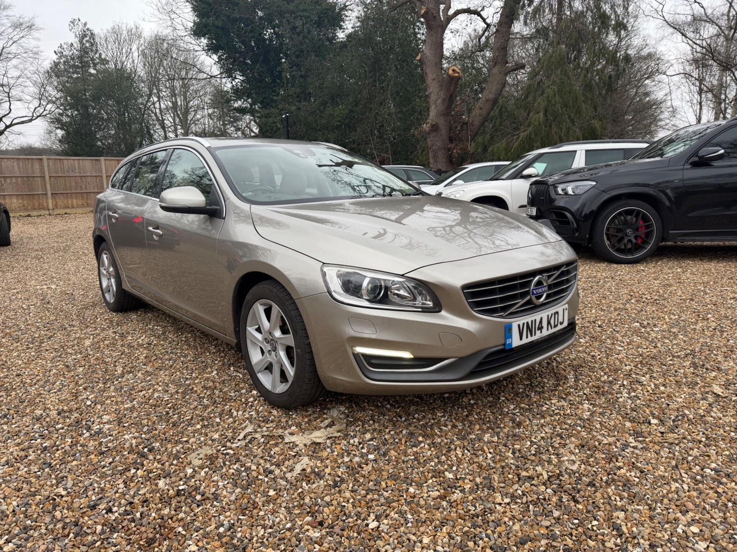 Used Volvo V60 2014 for sale - 77331688: Photo 5