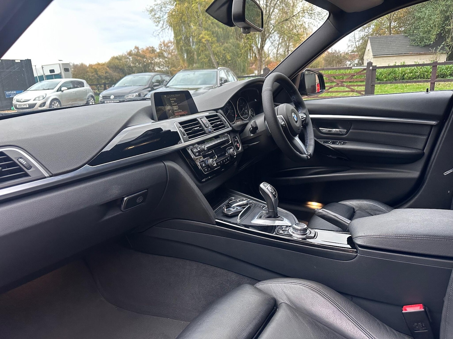 Used BMW 3 Series 2017 for sale - 76485969: Photo 12