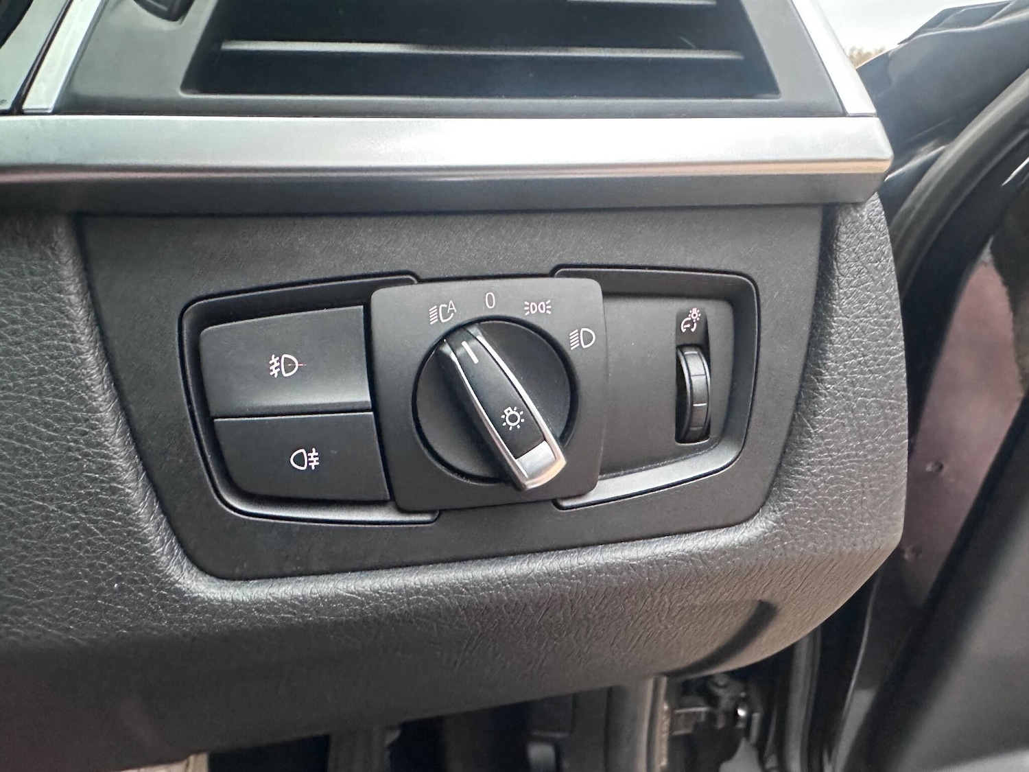 Used BMW 3 Series 2017 for sale - 76485969: Photo 23