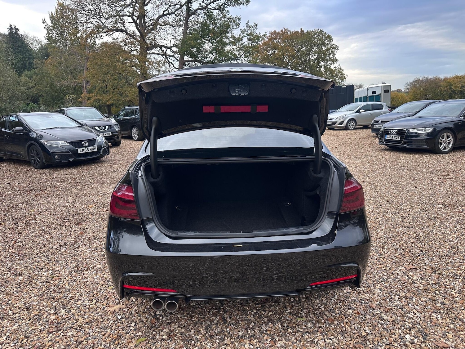 Used BMW 3 Series 2017 for sale - 76485969: Photo 36