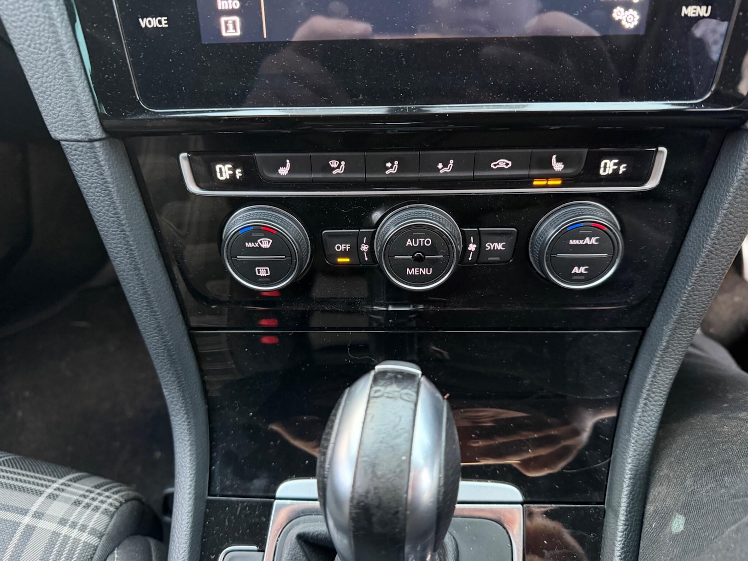 Used Volkswagen Golf 2017 for sale - 77625181: Photo 18