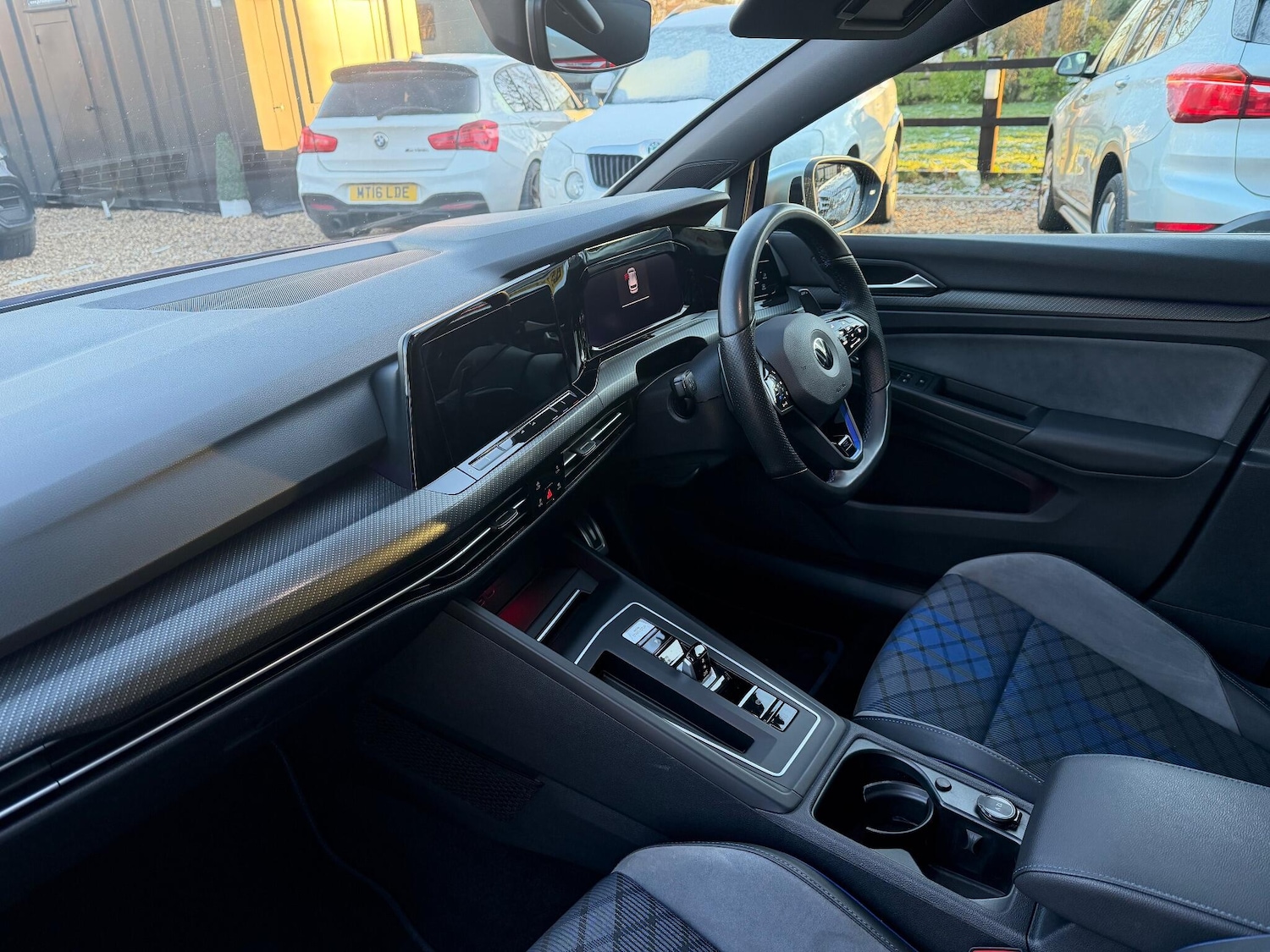 Used Volkswagen Golf 2021 for sale - 77108789: Photo 15