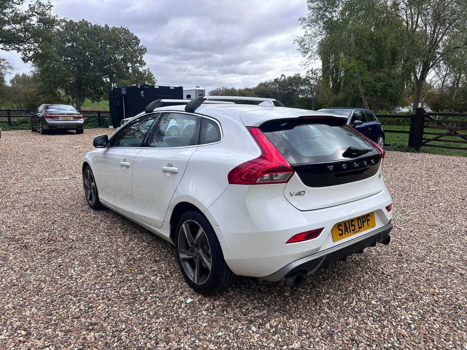 Used Volvo V40 2015 for sale - 76388883: Photo 4