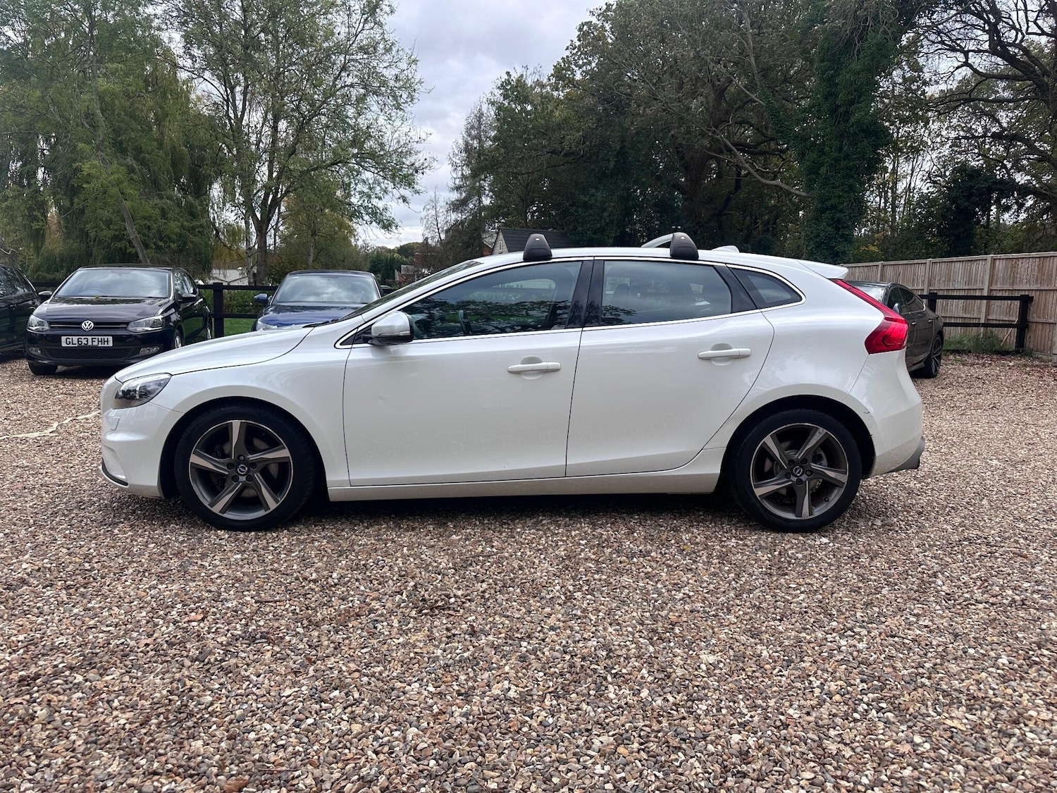 Used Volvo V40 2015 for sale - 76388883: Photo 5