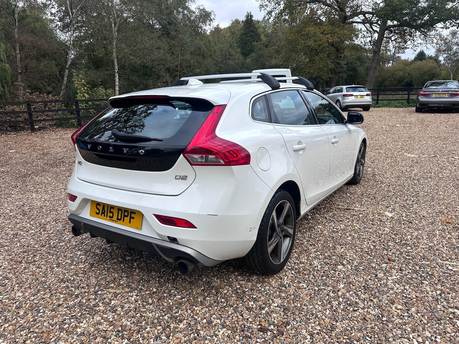 Used Volvo V40 2015 for sale - 76388883: Photo 8