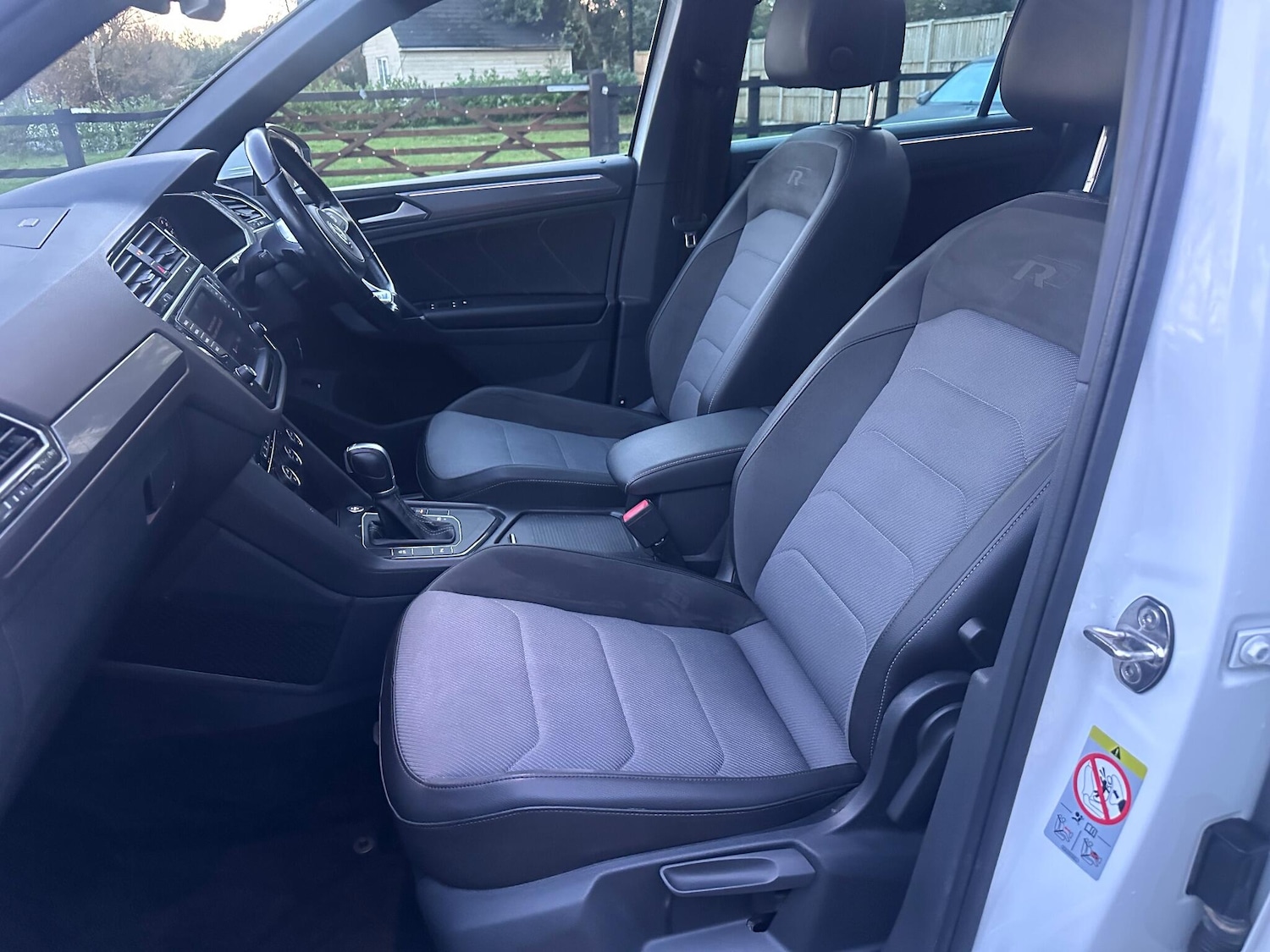 Used Volkswagen Tiguan 2017 for sale - 76714644: Photo 27