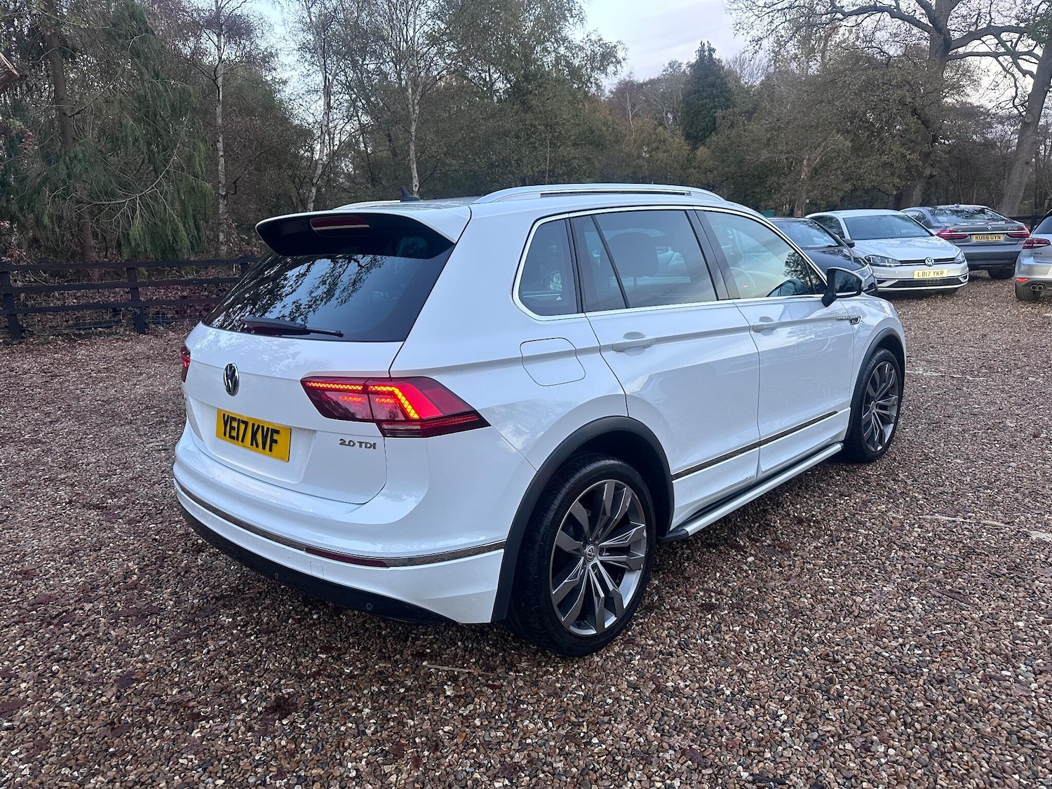 Used Volkswagen Tiguan 2017 for sale - 76714644: Photo 3