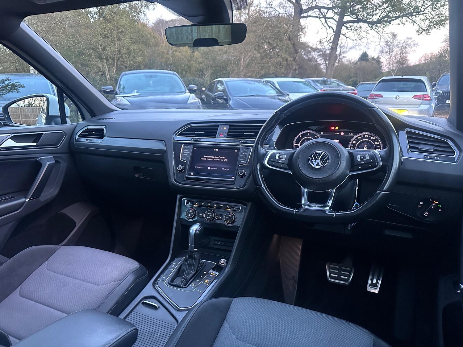 Used Volkswagen Tiguan 2017 for sale - 76714644: Photo 8