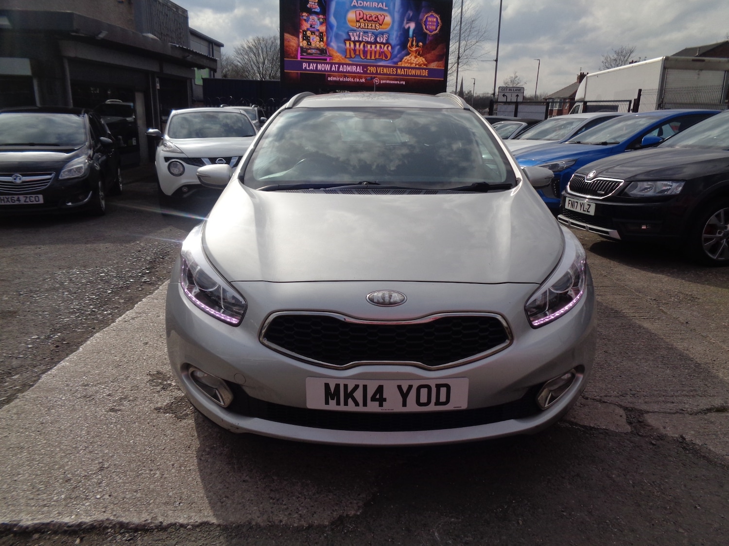 Used Kia Ceed 2014 for sale - 77760696: Photo 8