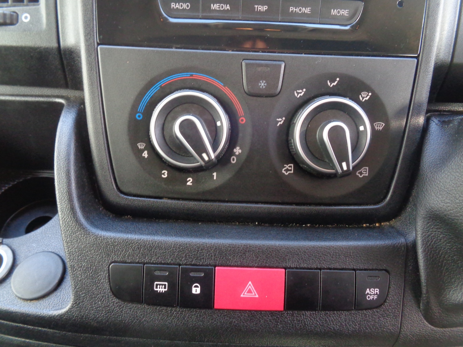 Used Citroen Relay 2016 for sale - 76412322: Photo 15