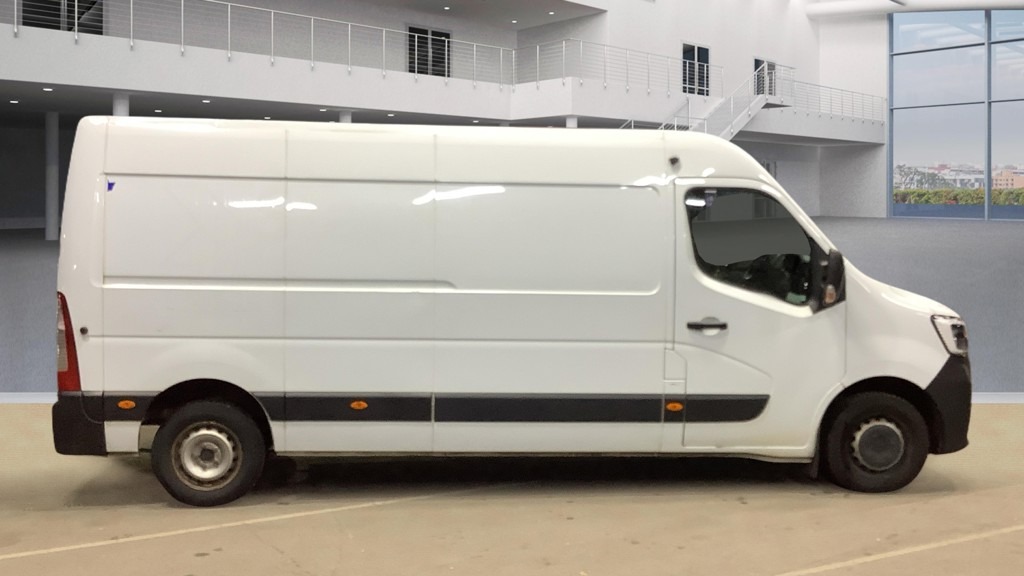 Used Renault Master 2023 for sale - 77718001: Photo 2