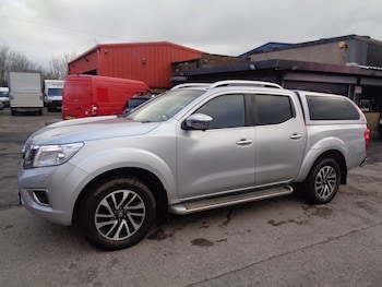 Used Nissan Navara 2018 for sale - 77378127: Photo