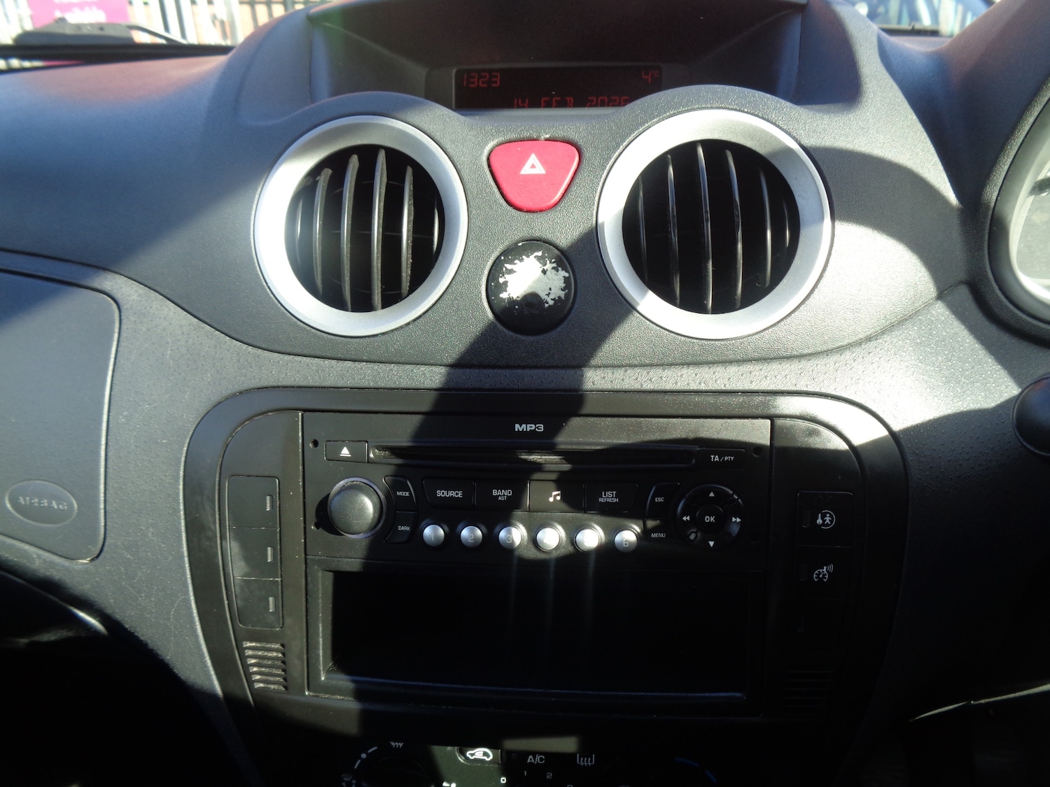 Used Citroen C3 2008 for sale - 77603657: Photo 12