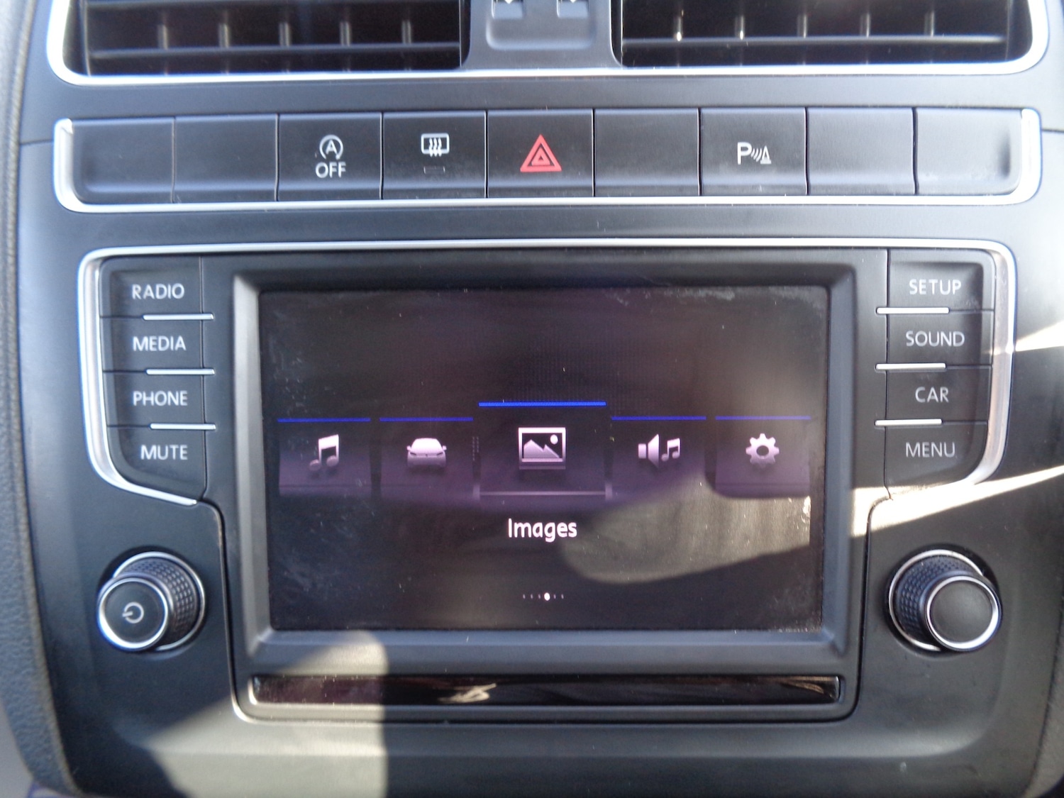 Used Volkswagen Polo 2016 for sale - 77762615: Photo 15