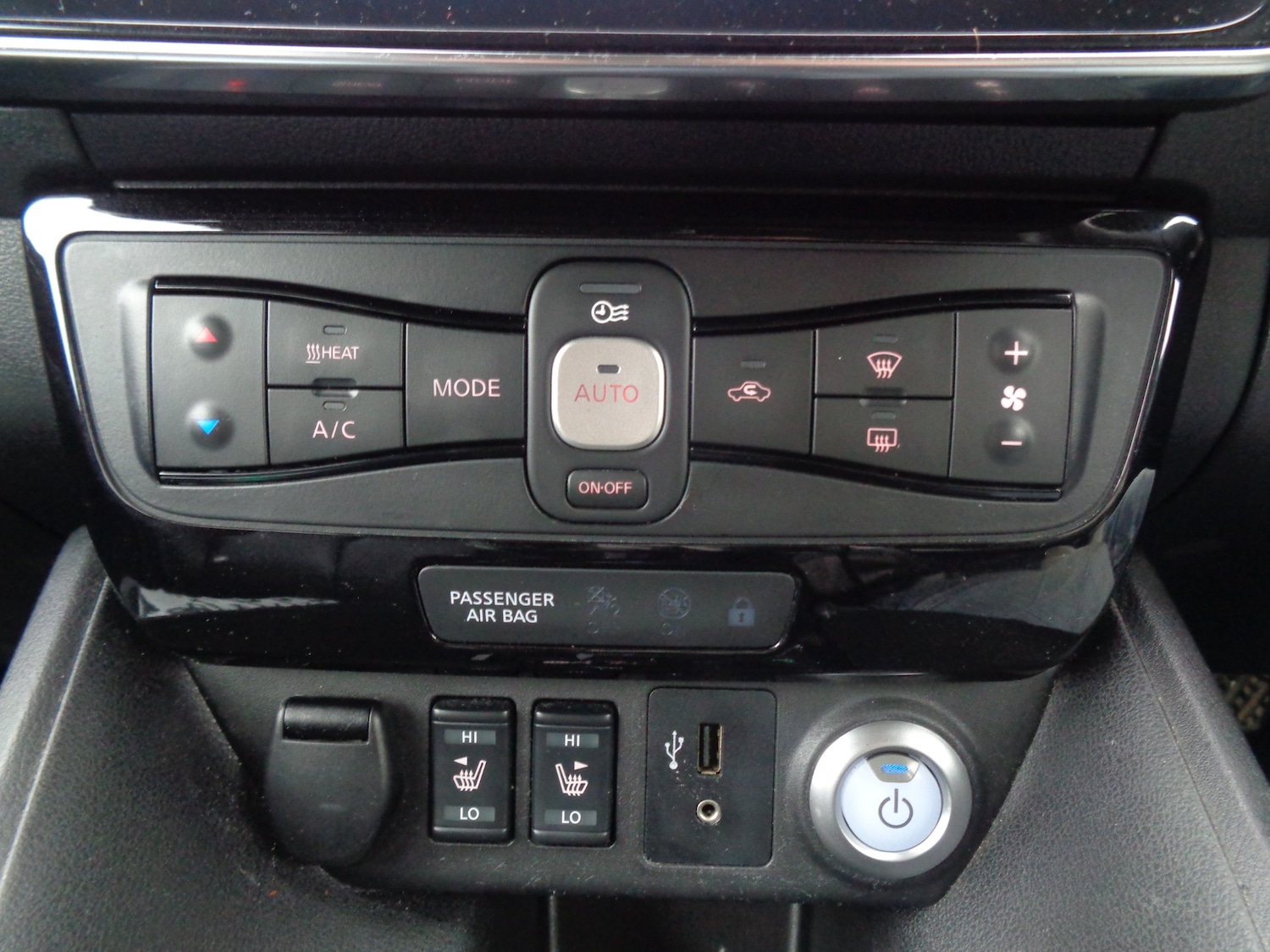 Used Nissan Leaf 2018 for sale - 77034173: Photo 14