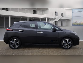 Used Nissan Leaf 2018 for sale - 77034173: Photo