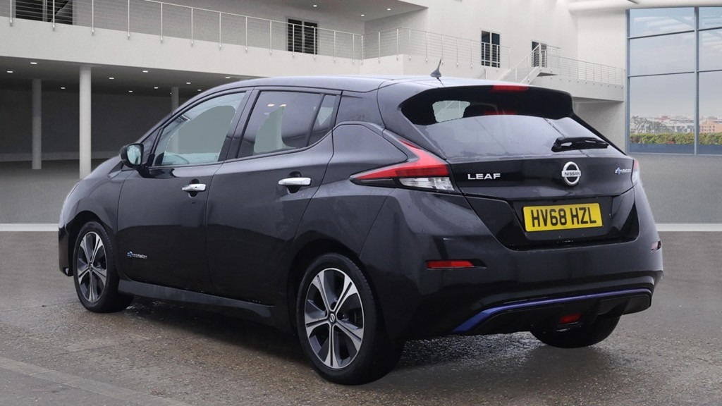 Used Nissan Leaf 2018 for sale - 77034173: Photo 4