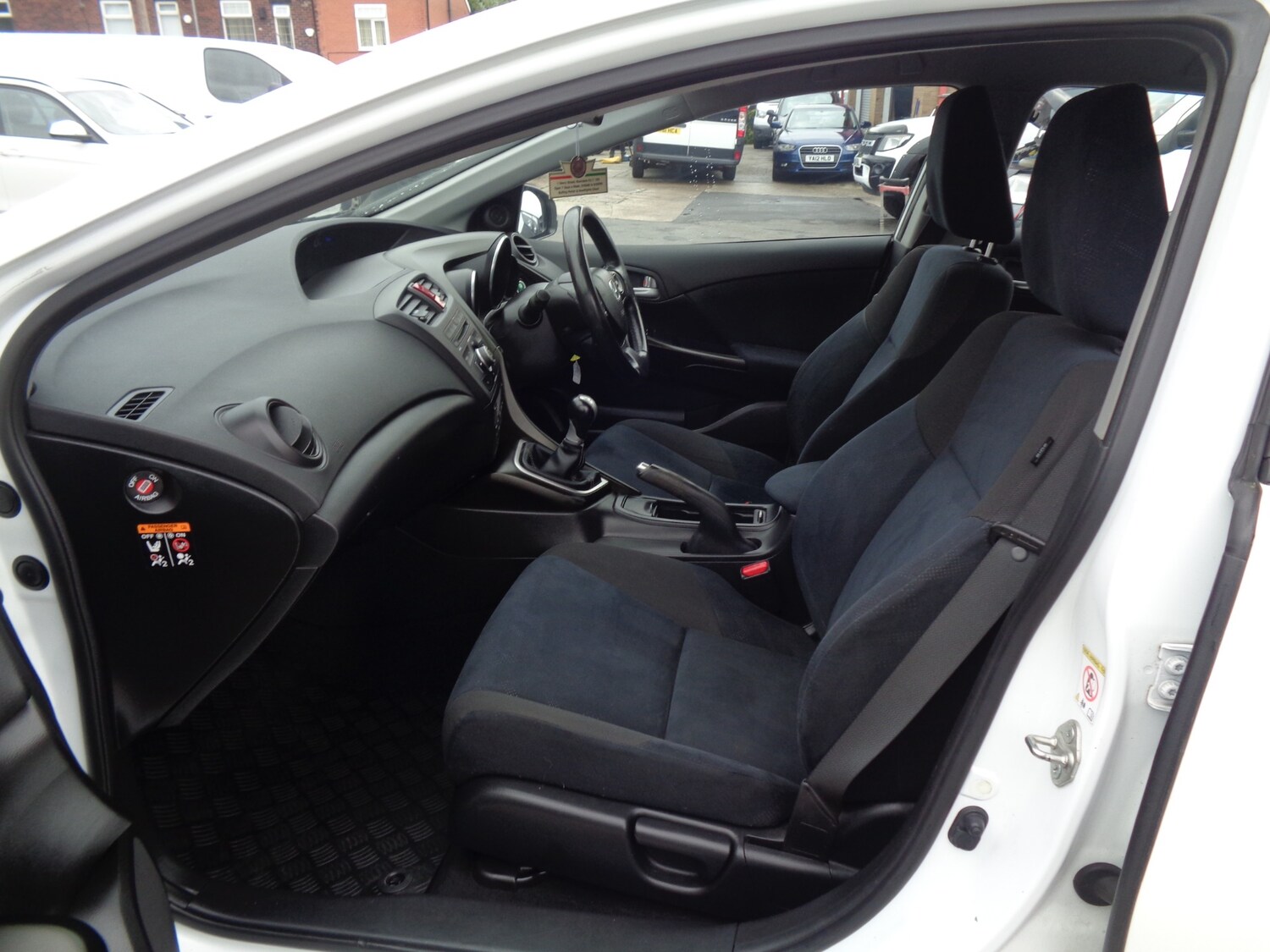 Used Honda Civic for sale - 76412434: Photo 12