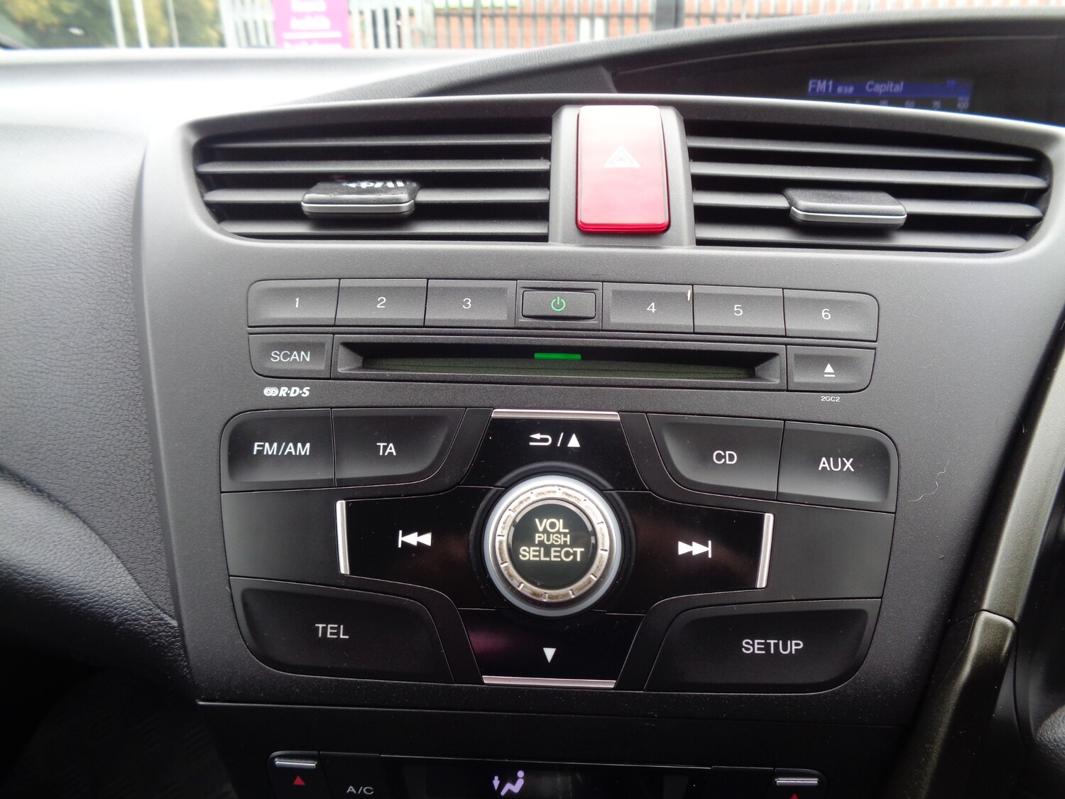 Used Honda Civic for sale - 76412434: Photo 15