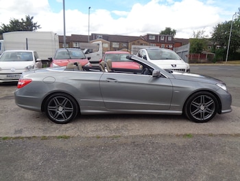 Used Mercedes-Benz E Class 2012 for sale - 79420873: Photo