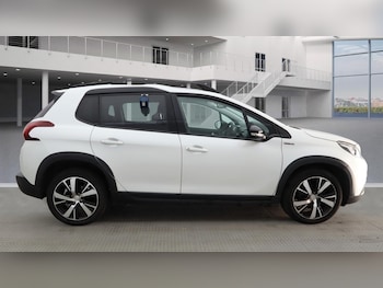 Peugeot 2008 feature image 3