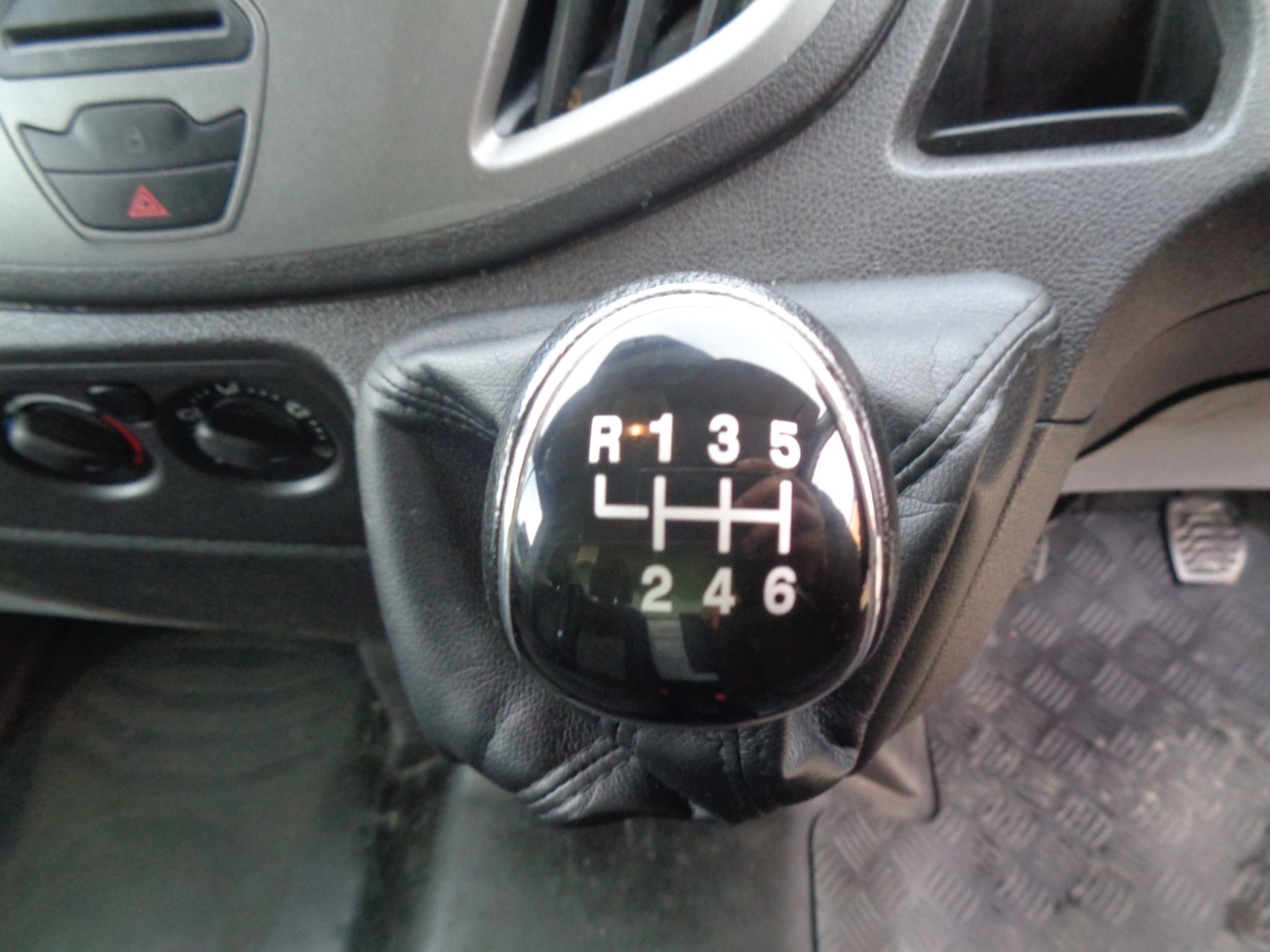 Used Ford Transit 2015 for sale - 76906139: Photo 13