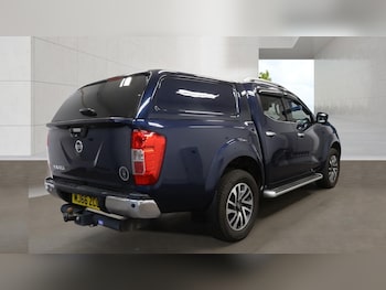 Used Nissan Navara 2016 for sale - 79069176: Photo