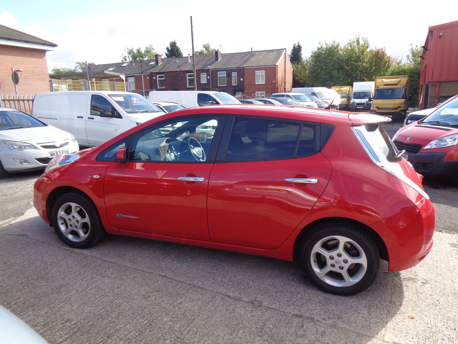 Used Nissan Leaf 2017 for sale - 76076605: Photo 9