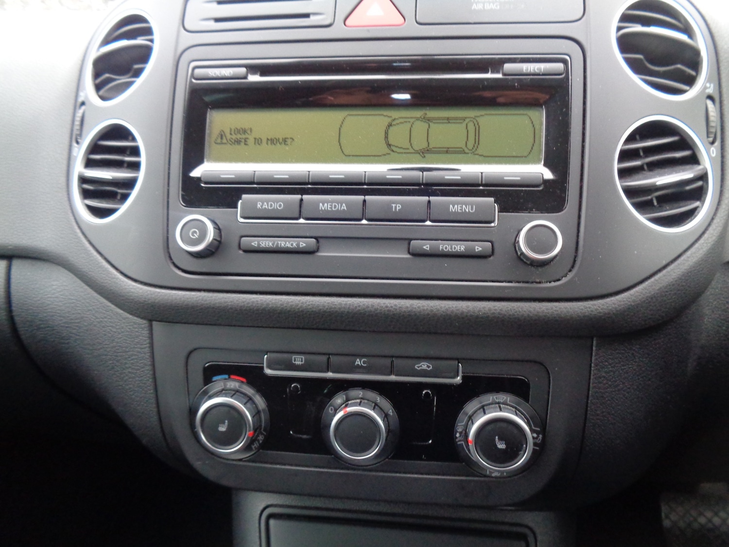 Used Volkswagen Golf Plus 2010 for sale - 77284065: Photo 7