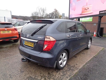 Used Honda FR-V 2009 for sale - 76534088: Photo