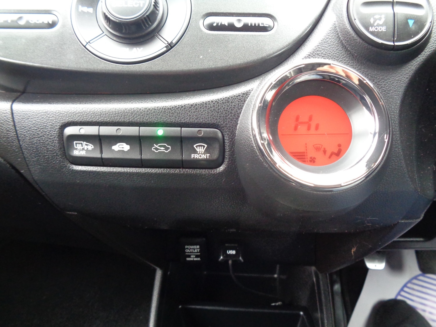 Used Honda Jazz 2015 for sale - 76412439: Photo 16