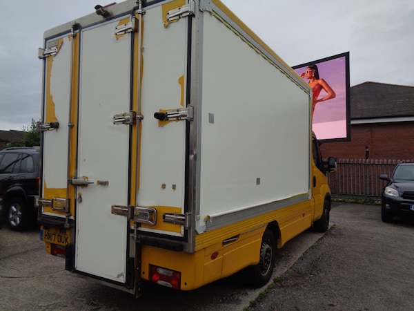 Used Iveco Daily 2017 for sale - 74799877: Photo 3