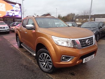 Used Nissan Navara 2017 for sale - 77378106: Photo