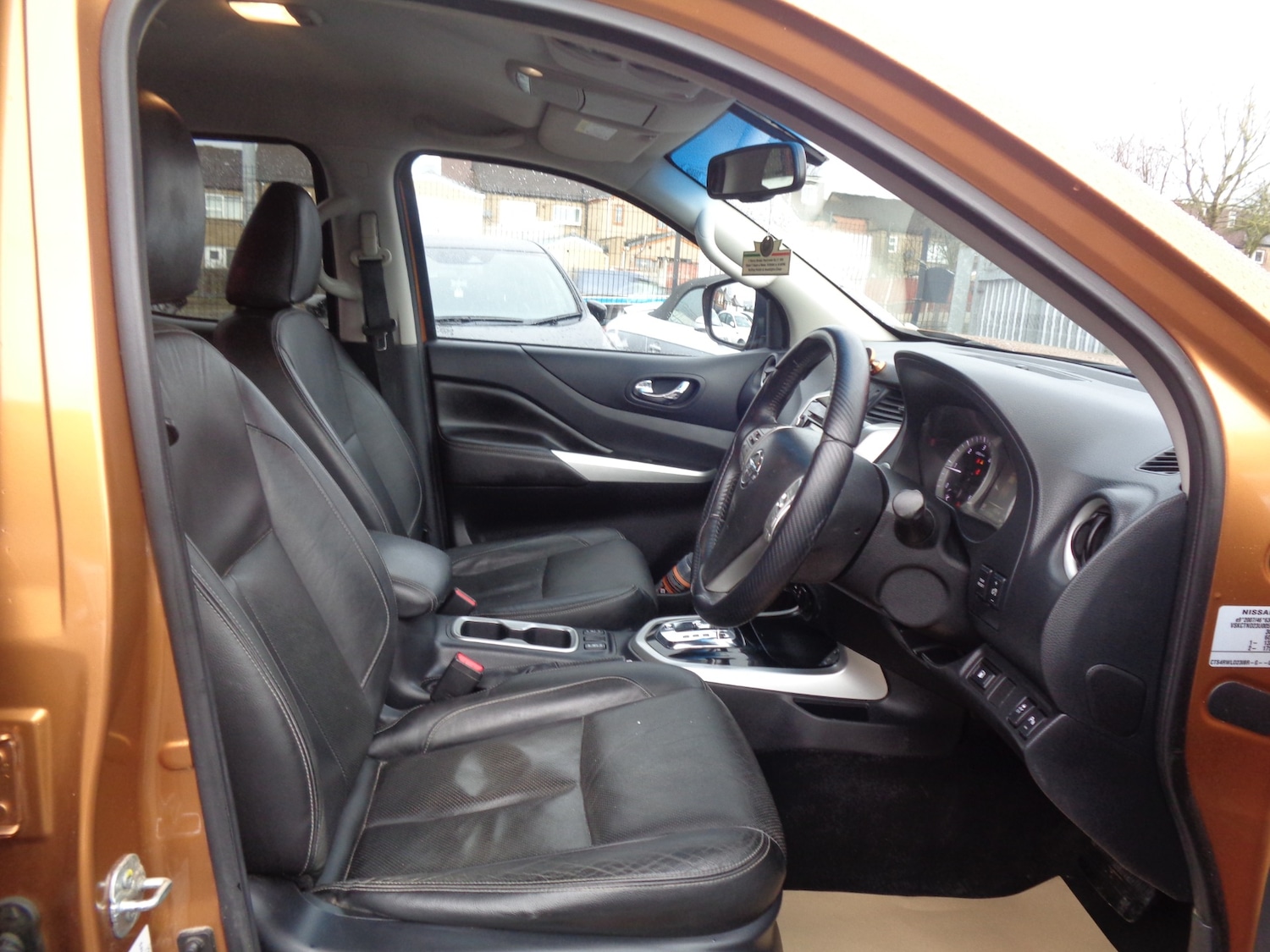 Used Nissan Navara 2017 for sale - 77378106: Photo 9