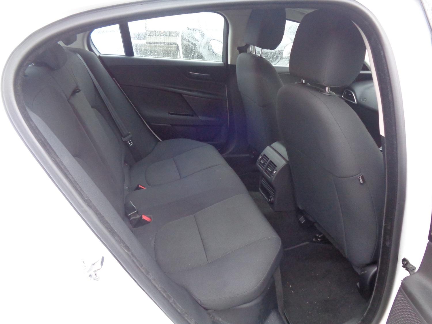 Used Jaguar XE 2015 for sale - 77716559: Photo 11