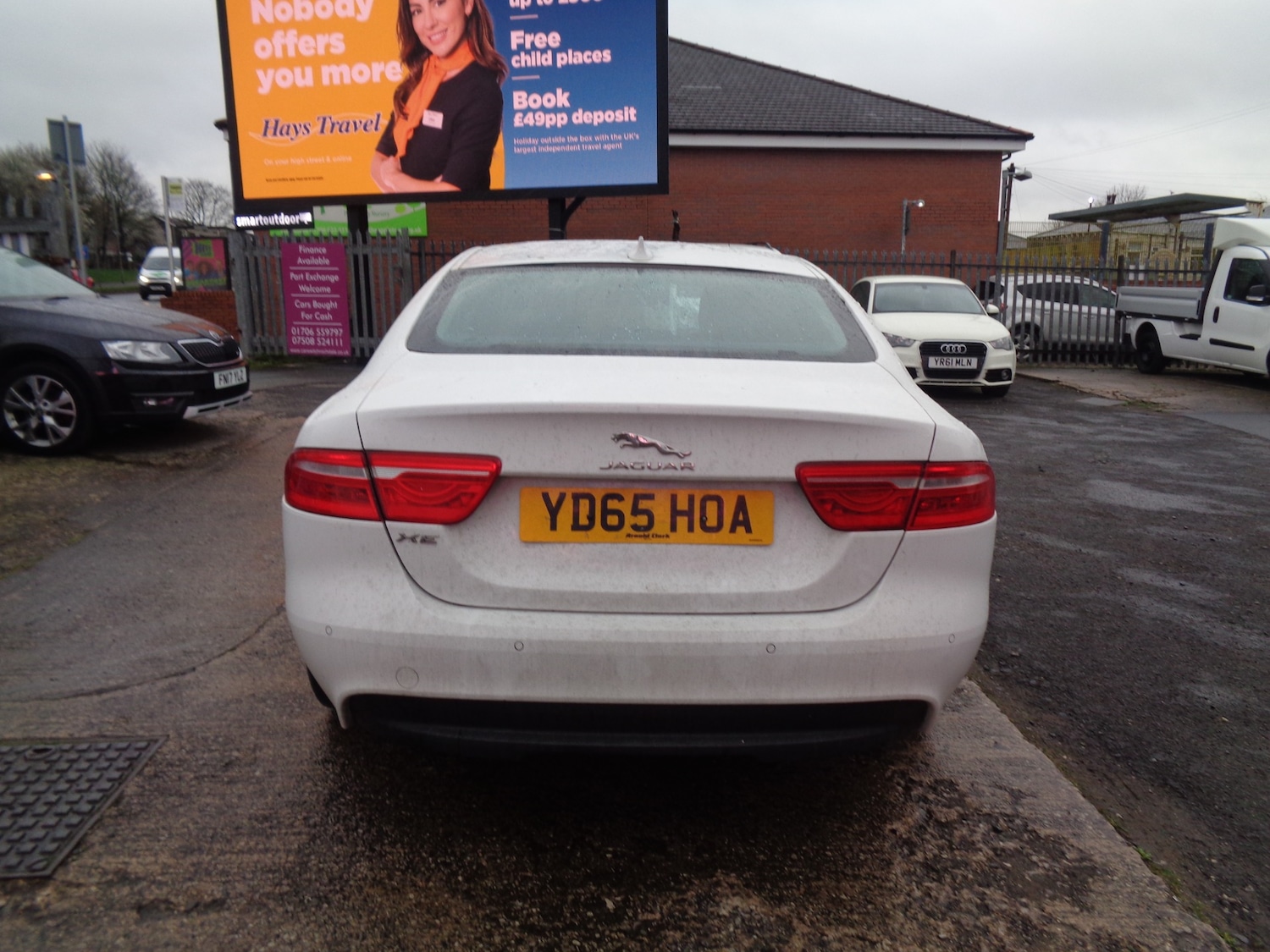 Used Jaguar XE 2015 for sale - 77716559: Photo 5