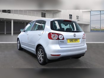 Used Volkswagen Golf Plus 2011 for sale - 76894491: Photo