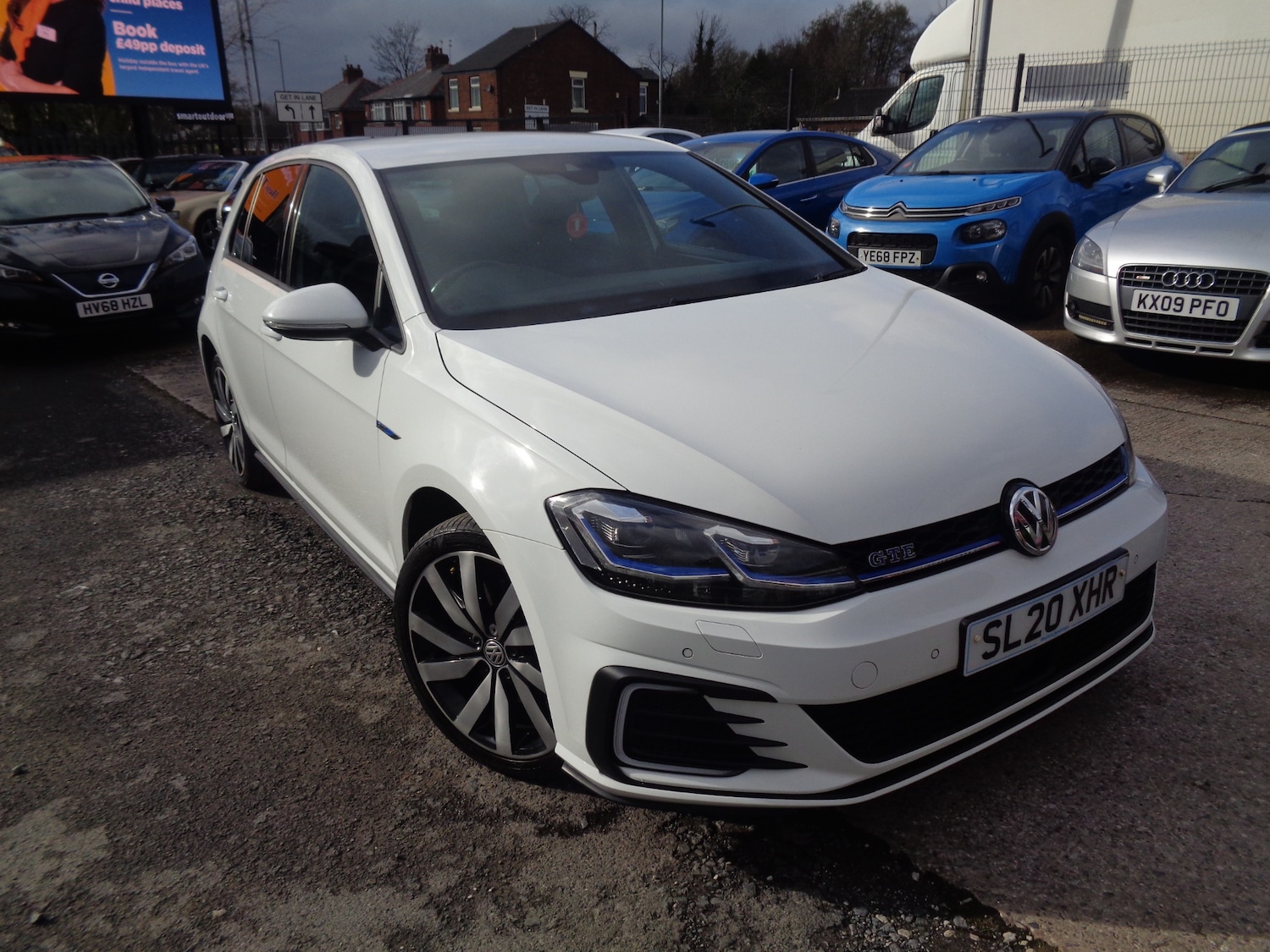 Used Volkswagen Golf 2020 for sale - 77618410: Photo 2